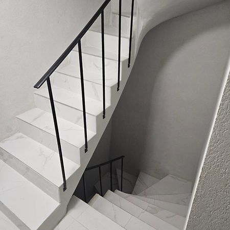 T2 Chaleureux, Calme Et Entierement Renove. Apartment Beziers Bagian luar foto